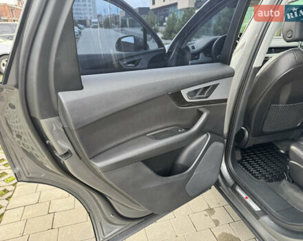 Сірий Ауді Ку 7, об'ємом двигуна 2.97 л та пробігом 170 тис. км за 28900 $, фото 26 на Automoto.ua