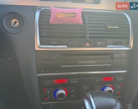 Сірий Ауді Ку 7, об'ємом двигуна 3 л та пробігом 230 тис. км за 17000 $, фото 17 на Automoto.ua