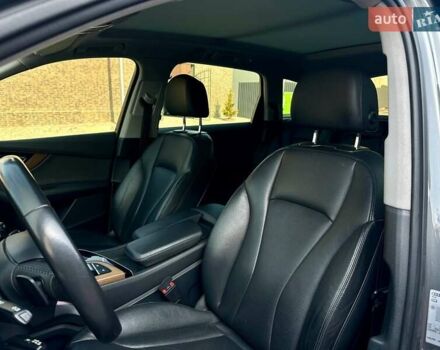 Сірий Ауді Ку 7, об'ємом двигуна 3 л та пробігом 160 тис. км за 32999 $, фото 26 на Automoto.ua