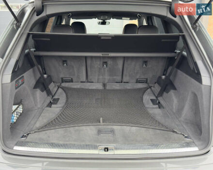 Сірий Ауді Ку 7, об'ємом двигуна 3 л та пробігом 291 тис. км за 35500 $, фото 60 на Automoto.ua