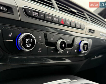 Сірий Ауді Ку 7, об'ємом двигуна 3 л та пробігом 291 тис. км за 35500 $, фото 43 на Automoto.ua