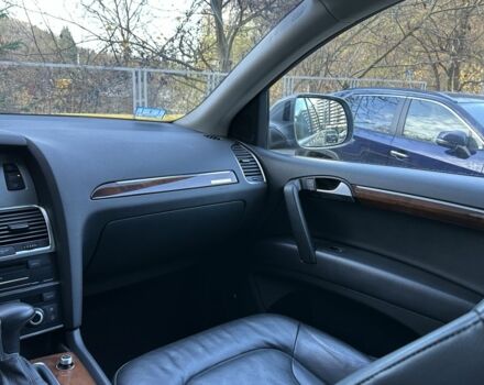 Сірий Ауді Ку 7, об'ємом двигуна 3 л та пробігом 206 тис. км за 11900 $, фото 10 на Automoto.ua