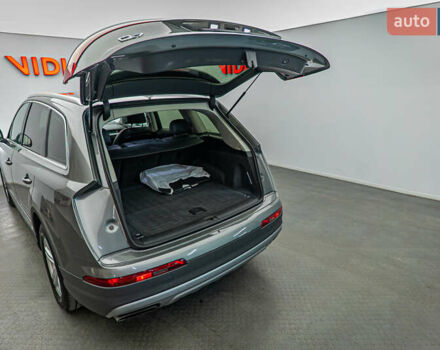 Серый Ауди Ку 7, объемом двигателя 3 л и пробегом 208 тыс. км за 31521 $, фото 6 на Automoto.ua