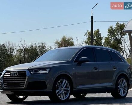 Сірий Ауді Ку 7, об'ємом двигуна 3 л та пробігом 252 тис. км за 37800 $, фото 7 на Automoto.ua