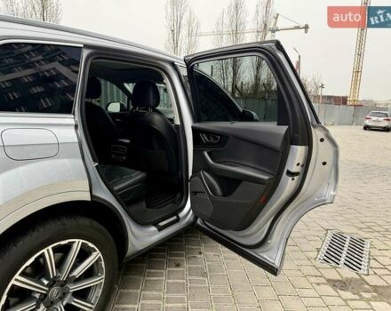 Серый Ауди Ку 7, объемом двигателя 3 л и пробегом 415 тыс. км за 24999 $, фото 70 на Automoto.ua