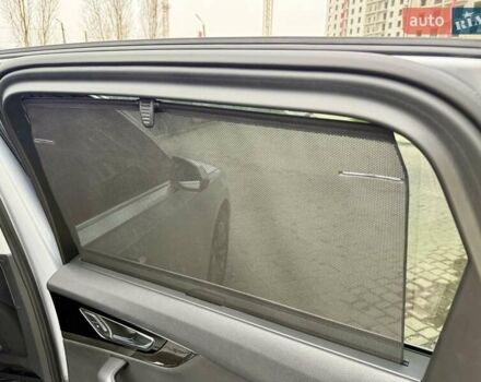 Серый Ауди Ку 7, объемом двигателя 3 л и пробегом 415 тыс. км за 24999 $, фото 73 на Automoto.ua