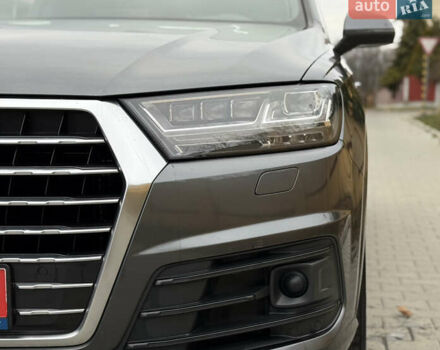 Сірий Ауді Ку 7, об'ємом двигуна 2.97 л та пробігом 246 тис. км за 33500 $, фото 17 на Automoto.ua