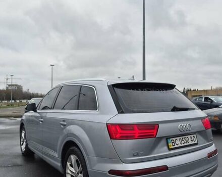 Серый Ауди Ку 7, объемом двигателя 3 л и пробегом 198 тыс. км за 25000 $, фото 4 на Automoto.ua