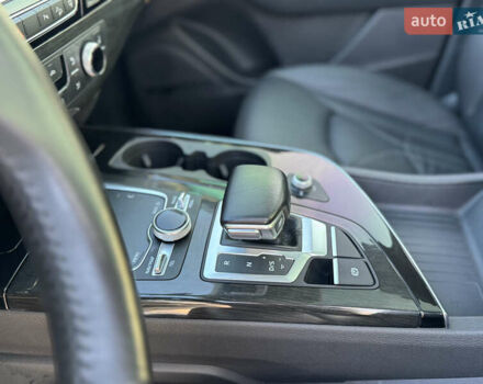 Сірий Ауді Ку 7, об'ємом двигуна 3 л та пробігом 178 тис. км за 22999 $, фото 9 на Automoto.ua