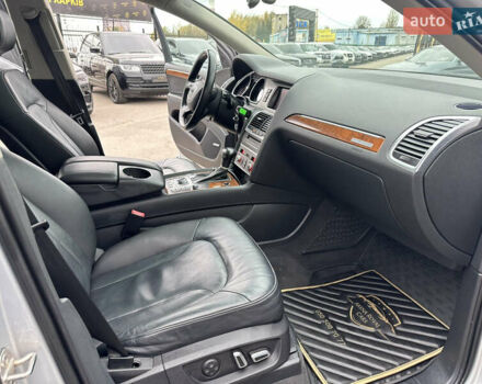 Сірий Ауді Ку 7, об'ємом двигуна 2.97 л та пробігом 320 тис. км за 19700 $, фото 24 на Automoto.ua