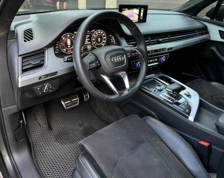 Серый Ауди Ку 7, объемом двигателя 3 л и пробегом 135 тыс. км за 29900 $, фото 12 на Automoto.ua