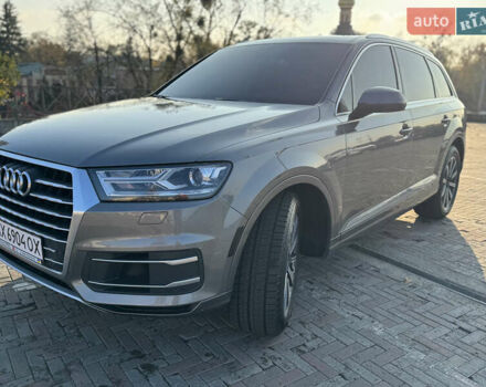 Ауді Ку 7 2015 у Харкові на Automoto.ua Сірий Ауді Ку 7, об'ємом двигуна 3 л та пробігом 177 тис. км за 22999 $, фото 12 на Automoto.ua