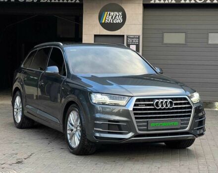 Серый Ауди Ку 7, объемом двигателя 3 л и пробегом 135 тыс. км за 29900 $, фото 3 на Automoto.ua