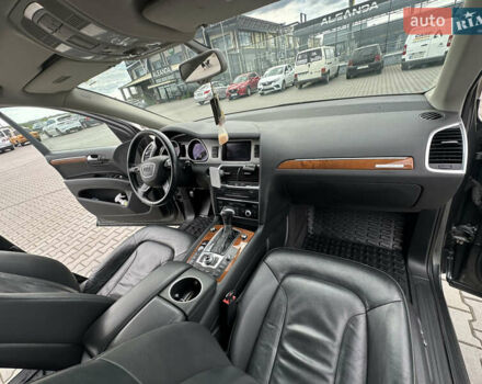 Сірий Ауді Ку 7, об'ємом двигуна 2.97 л та пробігом 135 тис. км за 27500 $, фото 16 на Automoto.ua