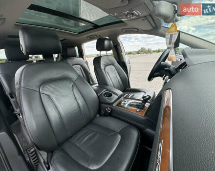 Сірий Ауді Ку 7, об'ємом двигуна 2.97 л та пробігом 135 тис. км за 27500 $, фото 14 на Automoto.ua