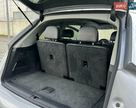 Сірий Ауді Ку 7, об'ємом двигуна 3 л та пробігом 138 тис. км за 23499 $, фото 97 на Automoto.ua