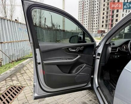 Серый Ауди Ку 7, объемом двигателя 3 л и пробегом 415 тыс. км за 24999 $, фото 36 на Automoto.ua