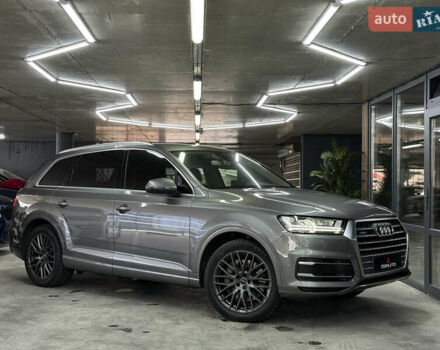 Серый Ауди Ку 7, объемом двигателя 3 л и пробегом 152 тыс. км за 29900 $, фото 1 на Automoto.ua