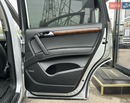 Сірий Ауді Ку 7, об'ємом двигуна 2.97 л та пробігом 320 тис. км за 19700 $, фото 23 на Automoto.ua