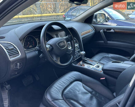 Сірий Ауді Ку 7, об'ємом двигуна 3 л та пробігом 206 тис. км за 11900 $, фото 6 на Automoto.ua