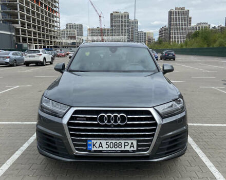 Серый Ауди Ку 7, объемом двигателя 2.97 л и пробегом 151 тыс. км за 36000 $, фото 3 на Automoto.ua