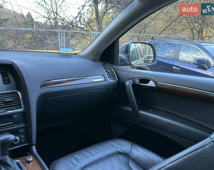 Сірий Ауді Ку 7, об'ємом двигуна 3 л та пробігом 206 тис. км за 11900 $, фото 9 на Automoto.ua