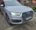 Серый Ауди Ку 7, объемом двигателя 3 л и пробегом 248 тыс. км за 25000 $, фото 1 на Automoto.ua