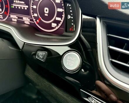 Серый Ауди Ку 7, объемом двигателя 3 л и пробегом 415 тыс. км за 24999 $, фото 67 на Automoto.ua