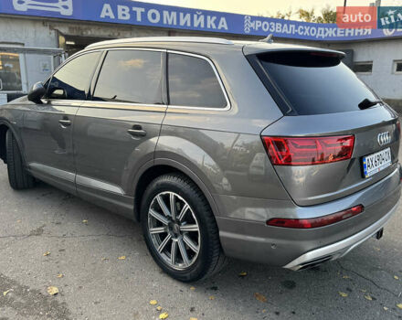 Сірий Ауді Ку 7, об'ємом двигуна 3 л та пробігом 177 тис. км за 22999 $, фото 4 на Automoto.ua