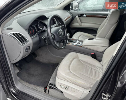 Серый Ауди Ку 7, объемом двигателя 3 л и пробегом 170 тыс. км за 10900 $, фото 7 на Automoto.ua