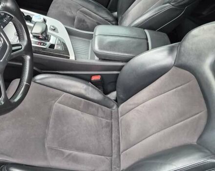 Серый Ауди Ку 7, объемом двигателя 3 л и пробегом 198 тыс. км за 25000 $, фото 41 на Automoto.ua