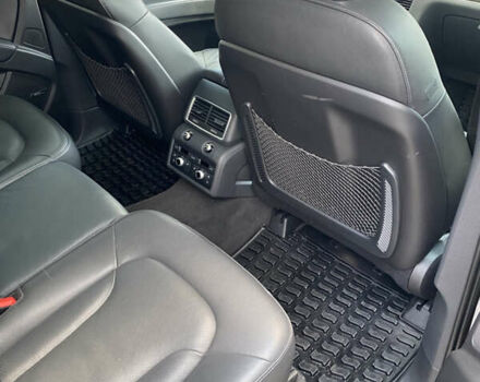 Сірий Ауді Ку 7, об'ємом двигуна 2.97 л та пробігом 227 тис. км за 23795 $, фото 5 на Automoto.ua