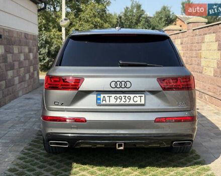 Серый Ауди Ку 7, объемом двигателя 3 л и пробегом 245 тыс. км за 22500 $, фото 1 на Automoto.ua