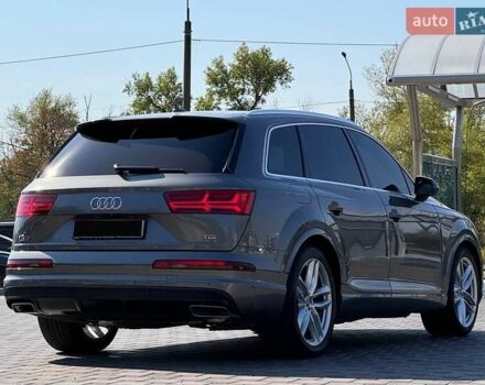 Сірий Ауді Ку 7, об'ємом двигуна 3 л та пробігом 252 тис. км за 37800 $, фото 12 на Automoto.ua