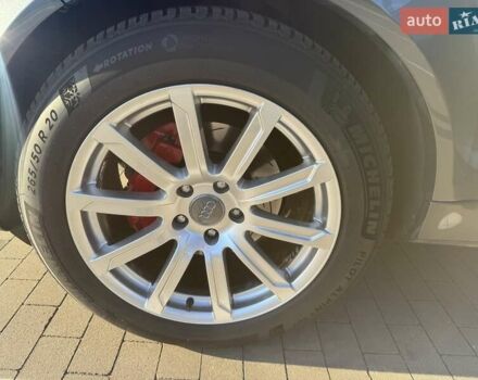 Сірий Ауді Ку 7, об'ємом двигуна 3 л та пробігом 230 тис. км за 17000 $, фото 16 на Automoto.ua