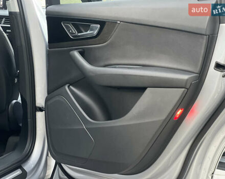 Сірий Ауді Ку 7, об'ємом двигуна 3 л та пробігом 138 тис. км за 23499 $, фото 112 на Automoto.ua