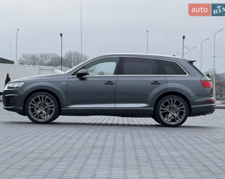 Сірий Ауді Ку 7, об'ємом двигуна 3 л та пробігом 291 тис. км за 35500 $, фото 4 на Automoto.ua