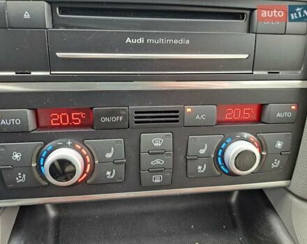 Сірий Ауді Ку 7, об'ємом двигуна 3 л та пробігом 262 тис. км за 23400 $, фото 27 на Automoto.ua