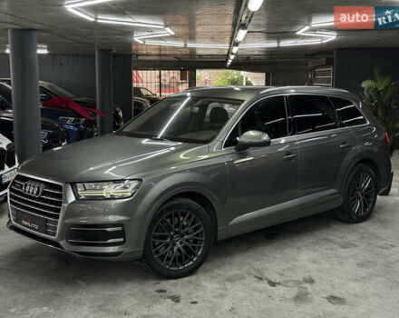 Серый Ауди Ку 7, объемом двигателя 3 л и пробегом 152 тыс. км за 29900 $, фото 4 на Automoto.ua