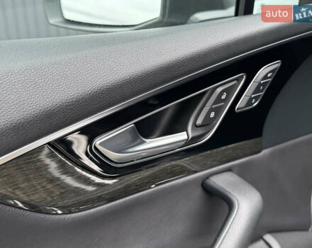 Сірий Ауді Ку 7, об'ємом двигуна 3 л та пробігом 138 тис. км за 22950 $, фото 23 на Automoto.ua