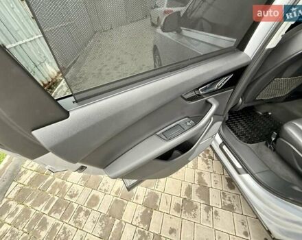 Серый Ауди Ку 7, объемом двигателя 3 л и пробегом 415 тыс. км за 24999 $, фото 78 на Automoto.ua