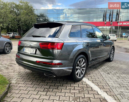 Серый Ауди Ку 7, объемом двигателя 3 л и пробегом 160 тыс. км за 40000 $, фото 4 на Automoto.ua