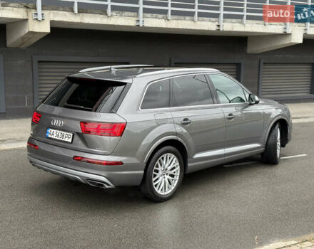 Сірий Ауді Ку 7, об'ємом двигуна 3 л та пробігом 128 тис. км за 32000 $, фото 4 на Automoto.ua