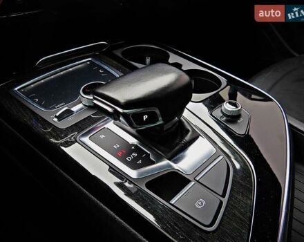 Сірий Ауді Ку 7, об'ємом двигуна 3 л та пробігом 184 тис. км за 26800 $, фото 17 на Automoto.ua