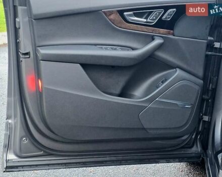 Серый Ауди Ку 7, объемом двигателя 3 л и пробегом 230 тыс. км за 24500 $, фото 17 на Automoto.ua