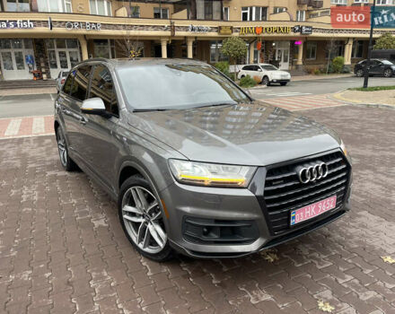 Серый Ауди Ку 7, объемом двигателя 3 л и пробегом 151 тыс. км за 29900 $, фото 3 на Automoto.ua