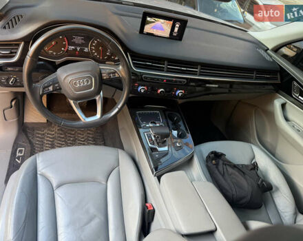 Ауді Ку 7 2016 у Києві на Automoto.ua Сірий Ауді Ку 7, об'ємом двигуна 3 л та пробігом 180 тис. км за 23500 $, фото 11 на Automoto.ua