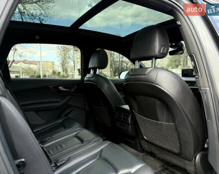 Серый Ауди Ку 7, объемом двигателя 3 л и пробегом 165 тыс. км за 24700 $, фото 48 на Automoto.ua