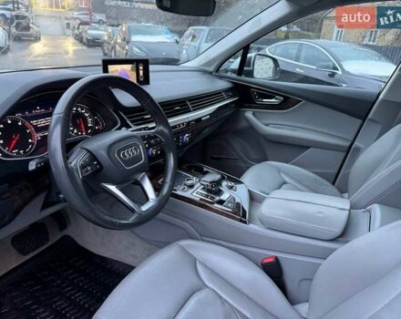 Серый Ауди Ку 7, объемом двигателя 3 л и пробегом 245 тыс. км за 18500 $, фото 17 на Automoto.ua