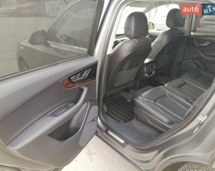 Серый Ауди Ку 7, объемом двигателя 3 л и пробегом 181 тыс. км за 38900 $, фото 12 на Automoto.ua